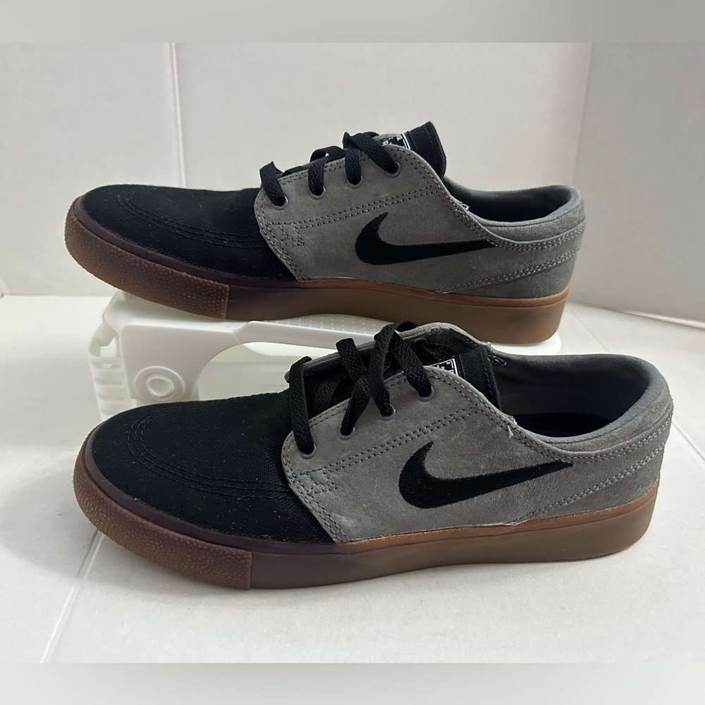 Nike SB Zoom Stefan Janoski Canvas for men size 6.5